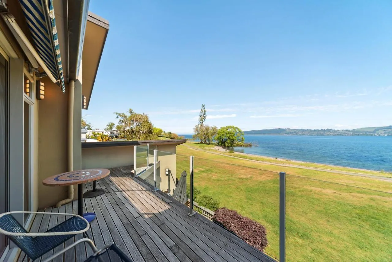 Lakeside Vistas Magic - Rainbow Point Home Taupo 0*,  New Zealand